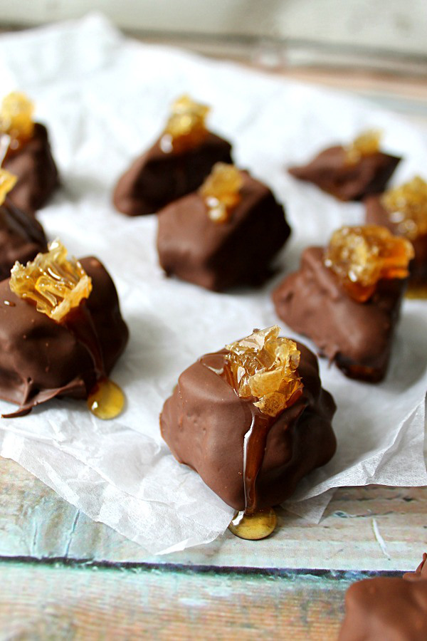 Dipped Honey Comb Candy from Life with the Crust Cut Off.