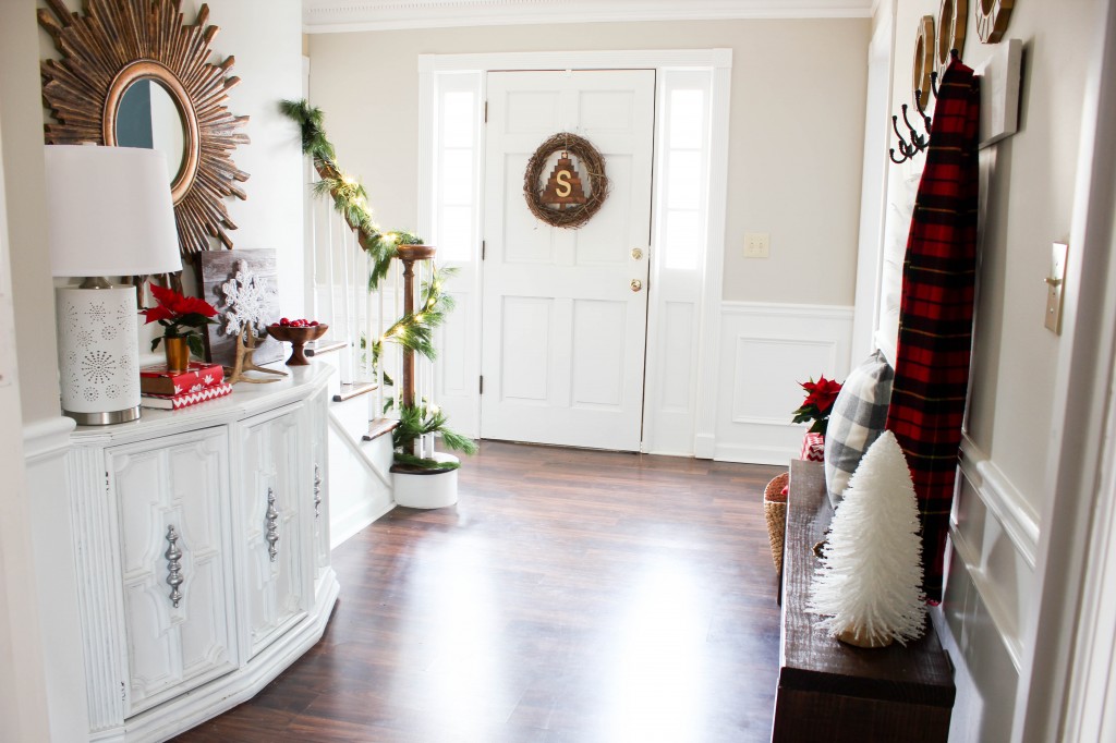 Home for the Holidays Design Challenge: Entryway Reveal